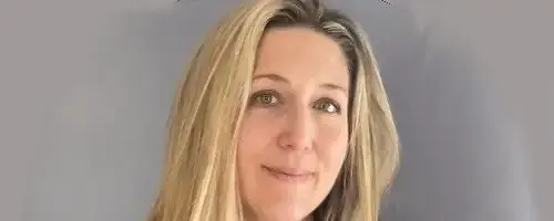 Cara Devlin photo