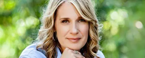 Kerry Lonsdale photo