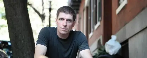 Chuck Hogan photo