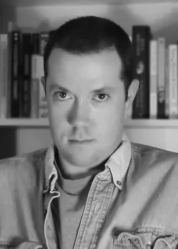 Patrick Lee photo
