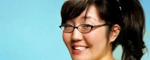 Jenny Han photo
