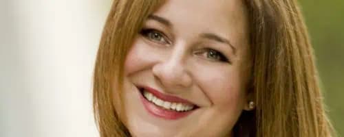 Jennifer Weiner photo
