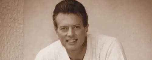 T. Davis Bunn photo