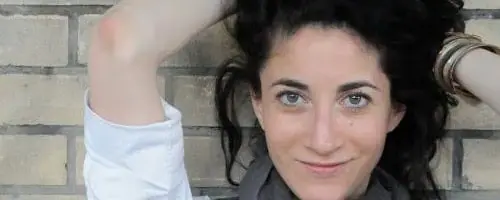 Lauren Oliver photo