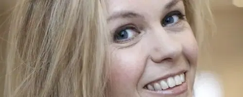 Adele Parks photo