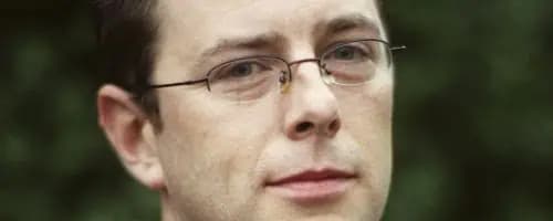 Conn Iggulden photo
