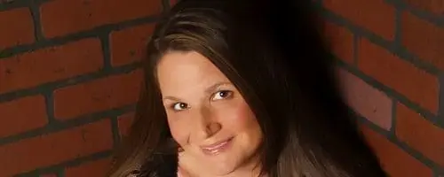 Katie McGarry photo