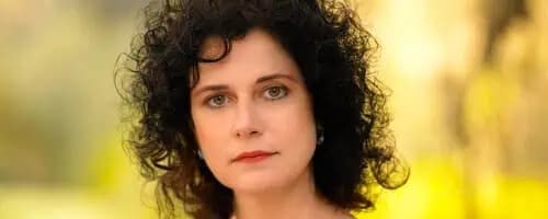 Mary Anna Evans photo